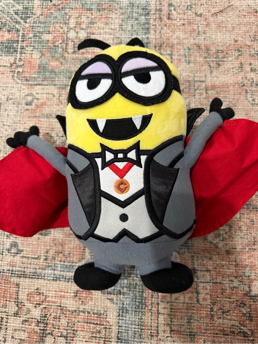 10" Minions Vampire Dracula Plush Despicable Me Universal Studios Minion